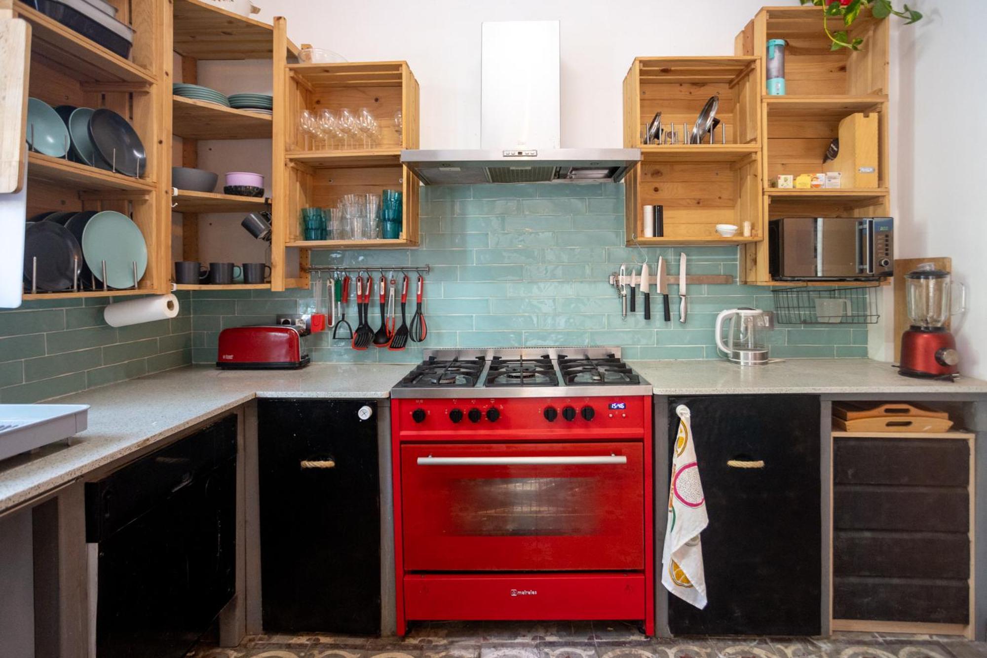 Naim Guest House - Malaga — Photos 1
